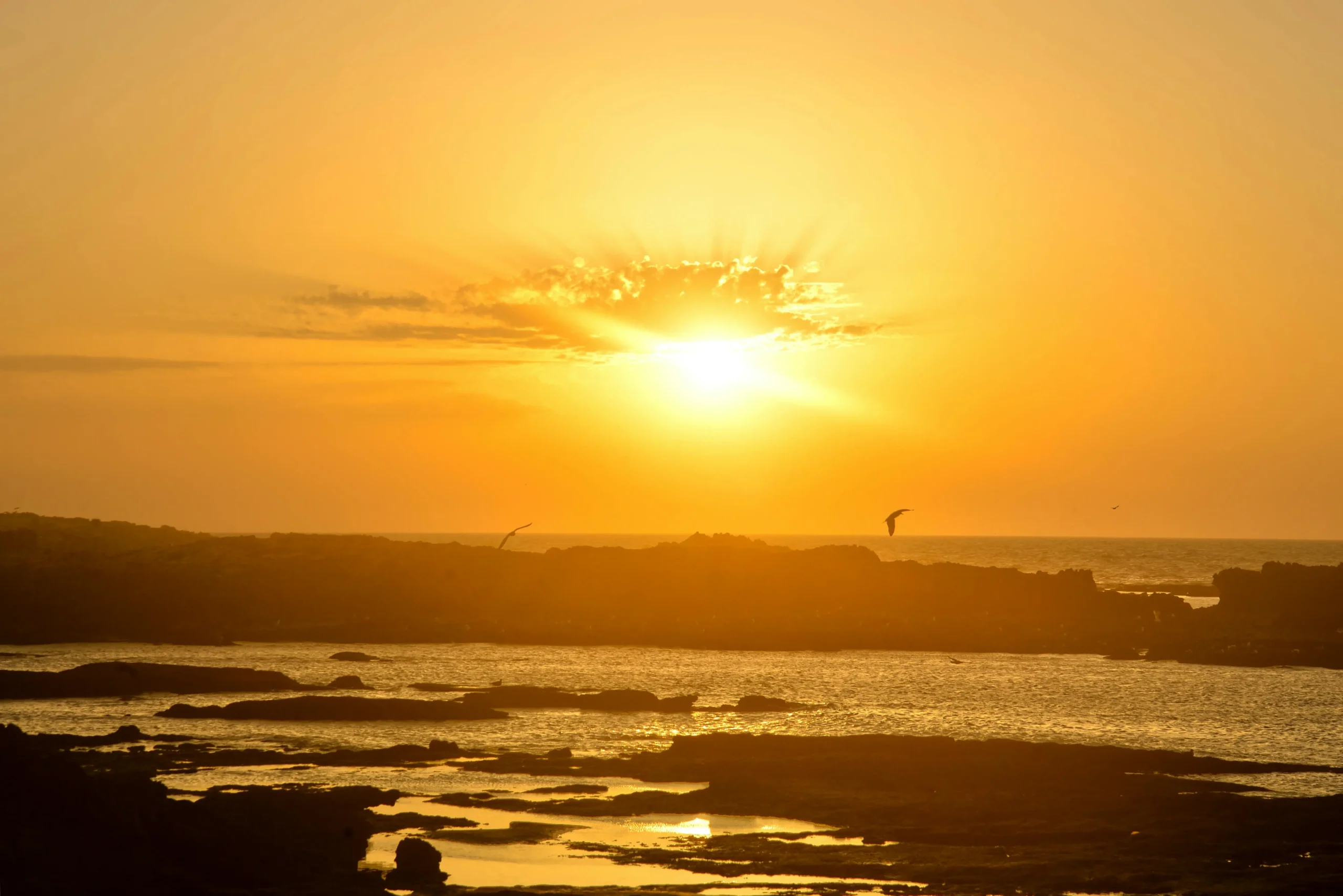 Playa de Briech en Tánger: Surf y chiringuitos tranquilos